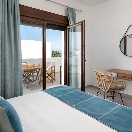 Villa Mariani Renovated 2022 ,private Pool, Sea Views , Lindos 10 Mins,beach 3 Mins Kalathos