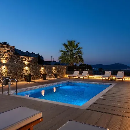 Mariani Renovated 2022 ,private Pool, Sea Views , Lindos 10 Mins,beach 3 Mins